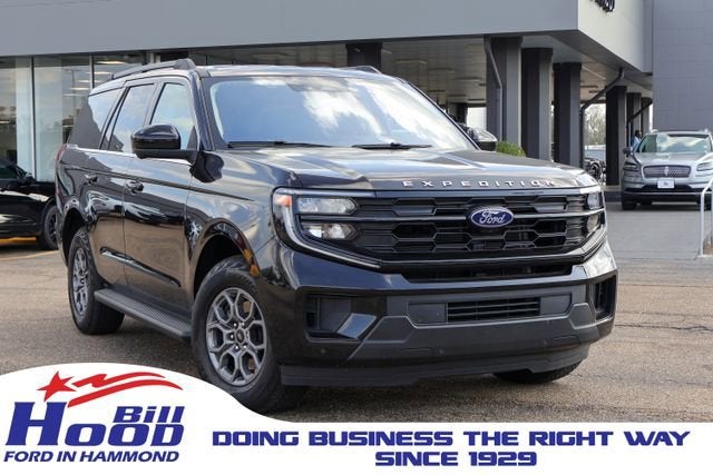 2025 Ford Expedition Active in Other — front three-quarter view