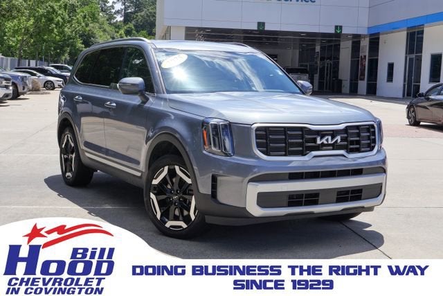 2025 Kia Telluride S in Other — front three-quarter view